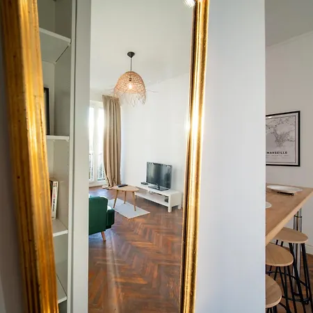 Appartement Tout Equipe Vieux Port 4 Couchages Marseille Exterior photo